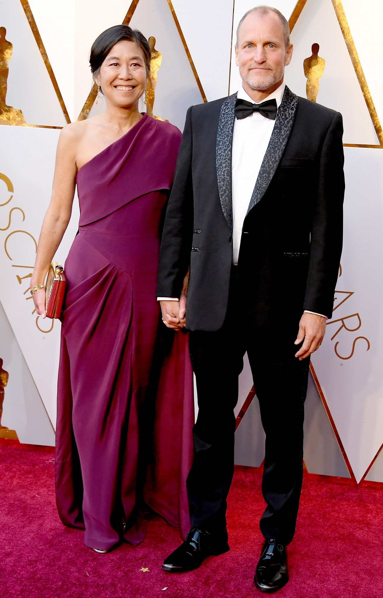 Woody spolu s manželkou na tohtoročných Oscaroch 
